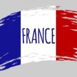 Na zdjęciu barwy francuskiej flagi i napis FRANCE.