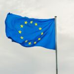 Na zdjęciu flaga Unii Europejskiej.