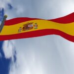 Na zdjęciu flaga Hiszpanii.